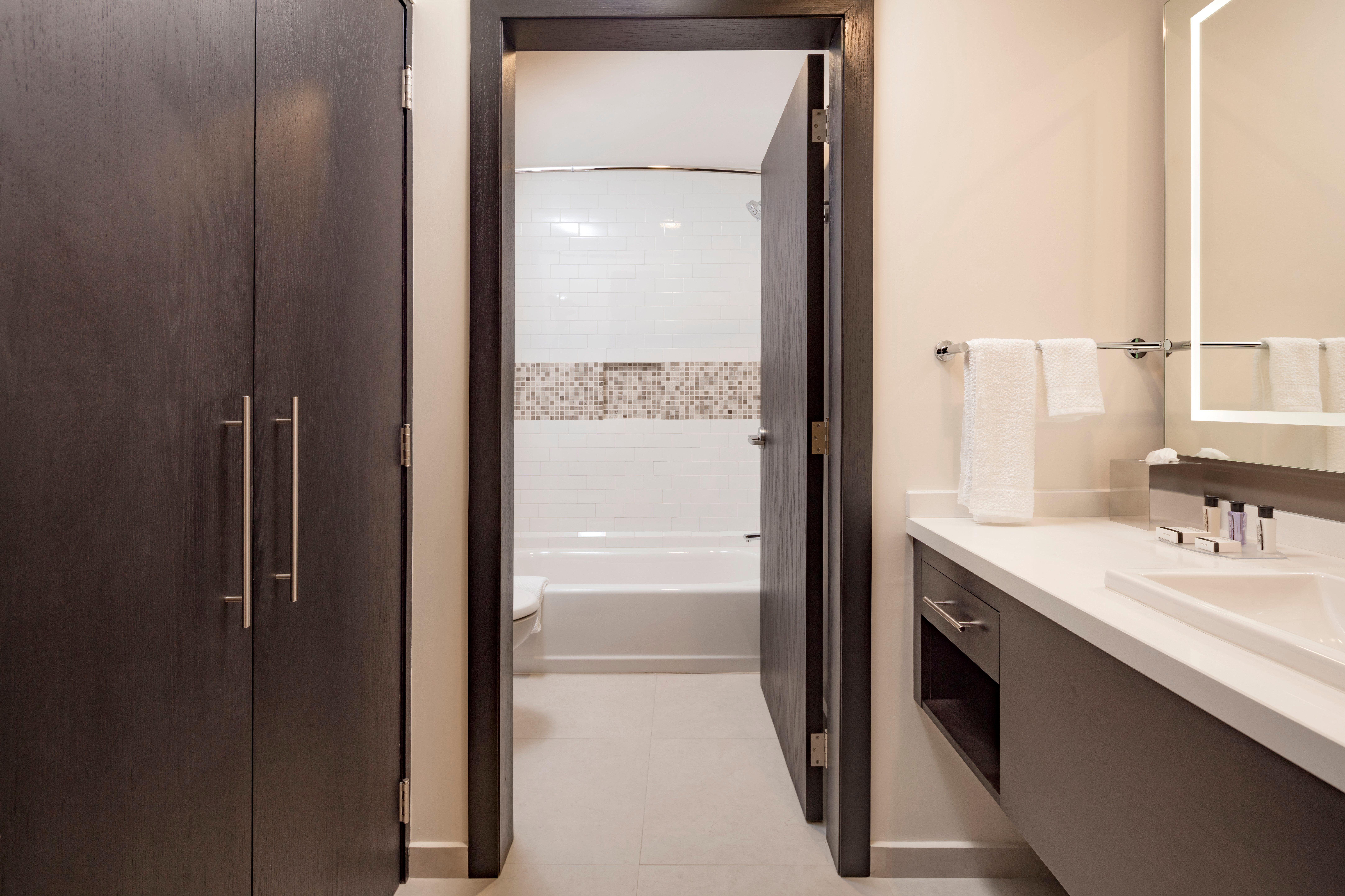 Staybridge Suites Silao By Ihg מראה חיצוני תמונה