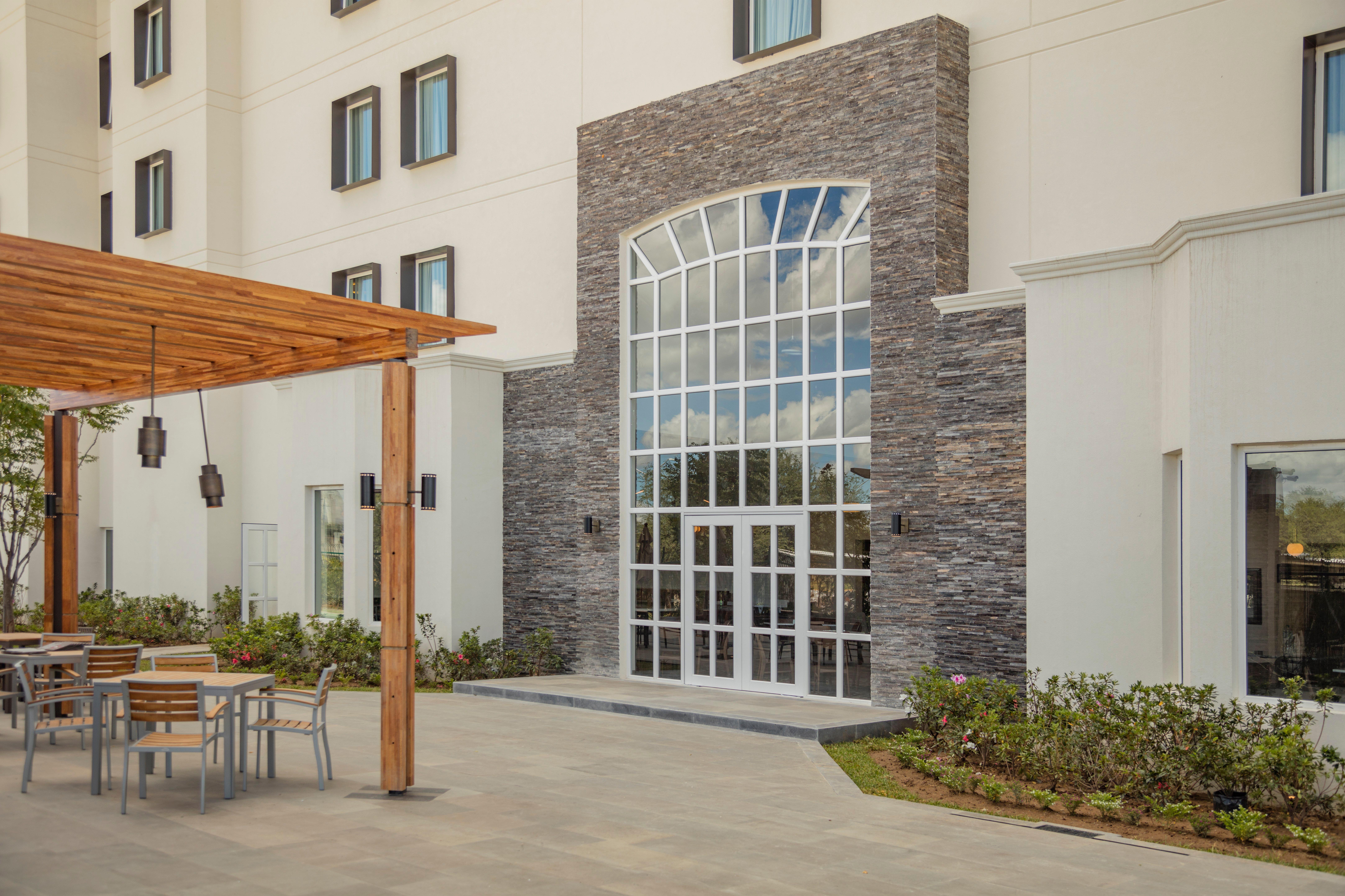 Staybridge Suites Silao By Ihg מראה חיצוני תמונה